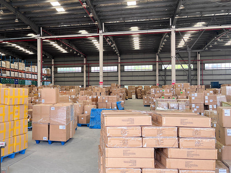 新利体育登录入口登录网址國際物流倉(cang) 庫7.jpg