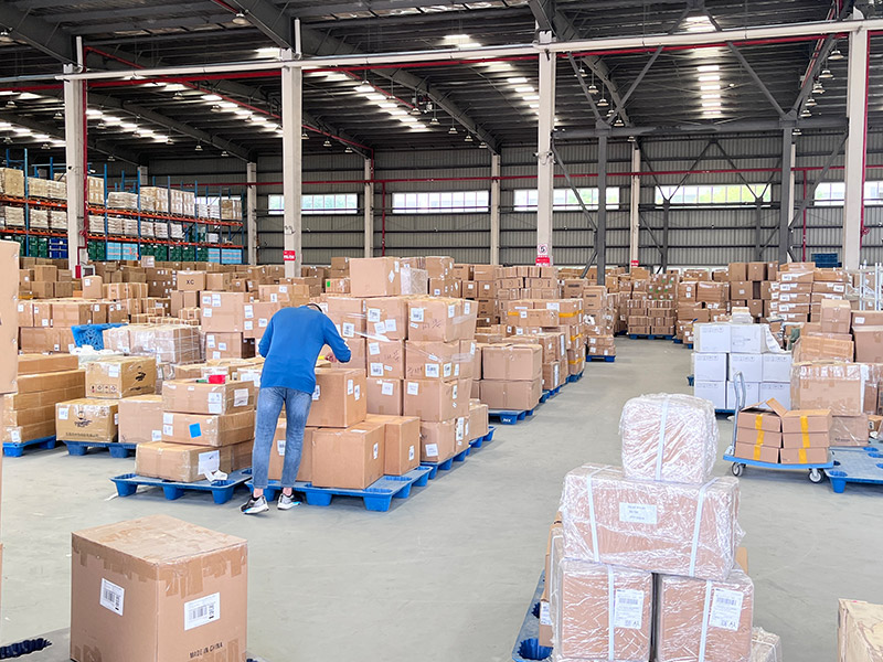 倉(cang) 庫貼標.jpg